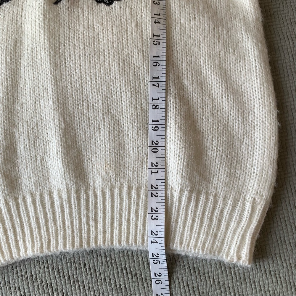 Vintage Graphic Black White Sweater Promptu Beaded M - Picture 9 of 12